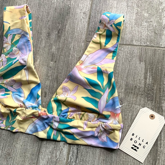 🔥🔥BILLABONG - LOVE PALMS PLUNGE BIKINI TOP🔥🔥 - Picture 6 of 8
